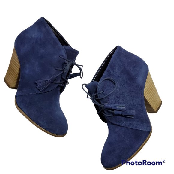 Sole Society Blue Suede Lace Up Stacked Heel Booties Boot Western NWT Size 7 - Picture 1 of 10